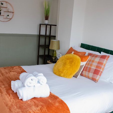 Harvard House, Stylish 3 Bedroom House In Solihull 5 Mins To The Nec, Bhx ,Jlr With Free Parking Birmingham Exterior photo