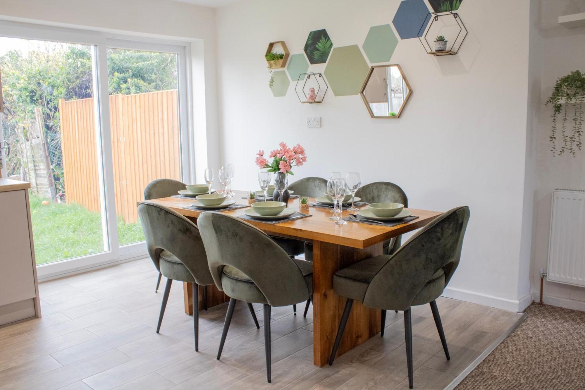 Harvard House, Stylish 3 Bedroom House In Solihull 5 Mins To The Nec, Bhx ,Jlr With Free Parking Birmingham Exterior photo