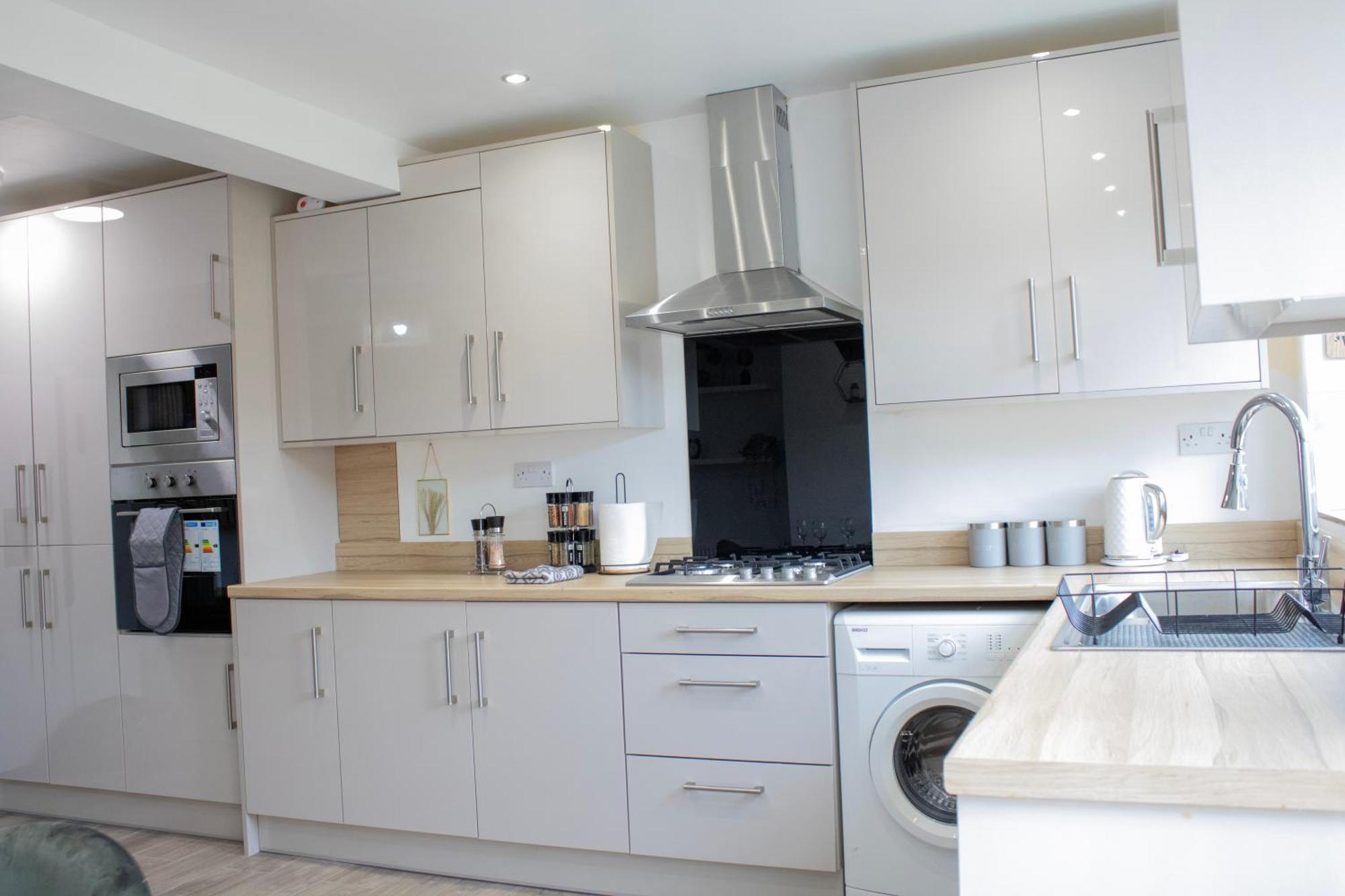 Harvard House, Stylish 3 Bedroom House In Solihull 5 Mins To The Nec, Bhx ,Jlr With Free Parking Birmingham Exterior photo